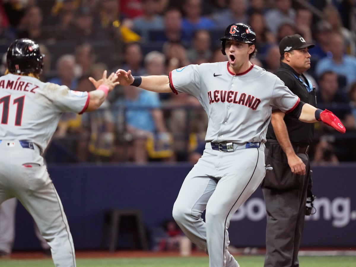 Chase DeLauter and José Ramírez lead the Guardians to a 7-3 win over the Rays in Game 1 of the ALCS