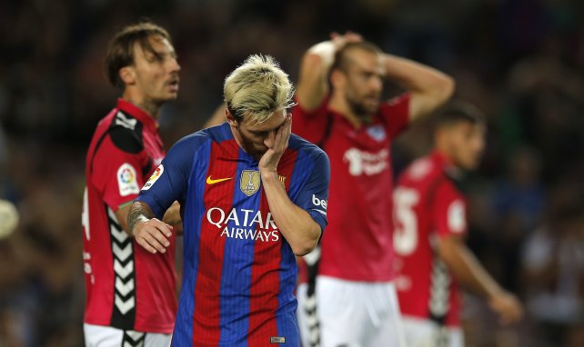 Alavés dio la sorpresa de la fecha y venció al Barca a domicilio por 2 a 1